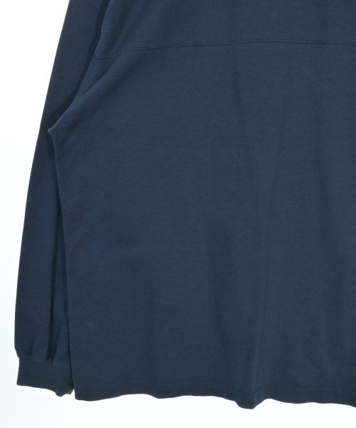 uniform experiment เสื้อยืด/เสื้อท็อปส์