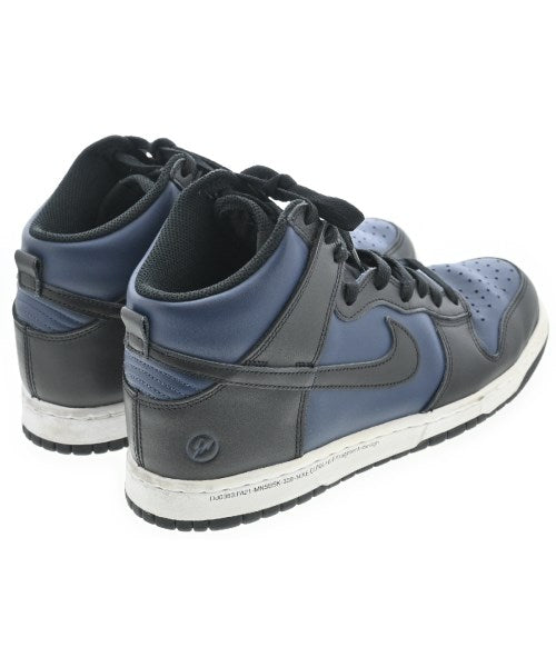 FRAGMENT DESIGN รองเท้าผ้าใบ