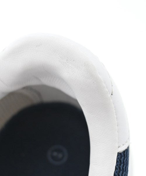 FRAGMENT DESIGN รองเท้าผ้าใบ