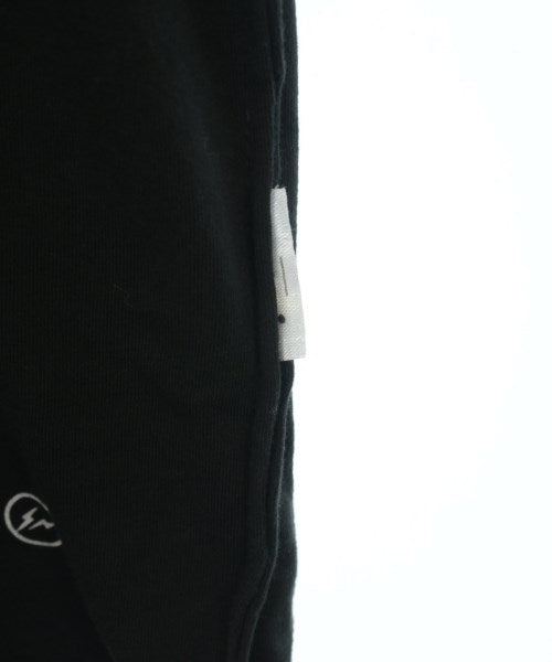 FRAGMENT DESIGN เสื้อยืด/เสื้อท็อปส์