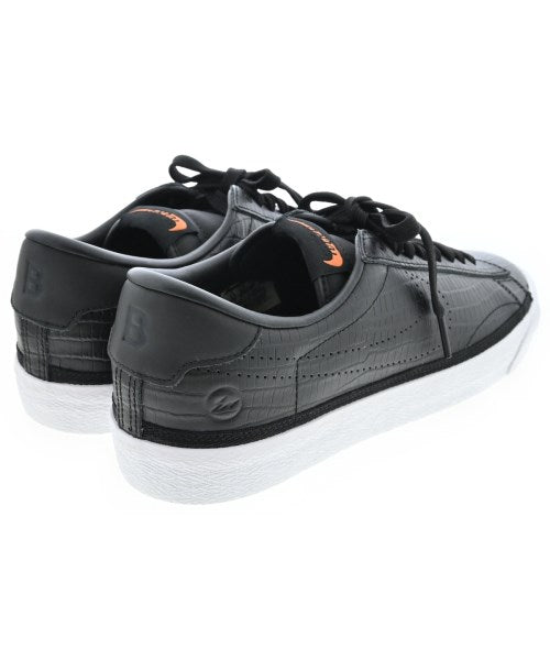 FRAGMENT DESIGN รองเท้าผ้าใบ