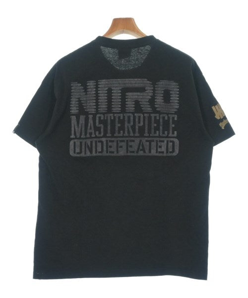 UNDEFEATED เสื้อยืด/เสื้อท็อปส์