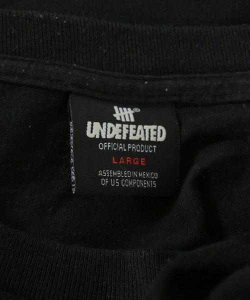 UNDEFEATED เสื้อยืด/เสื้อท็อปส์