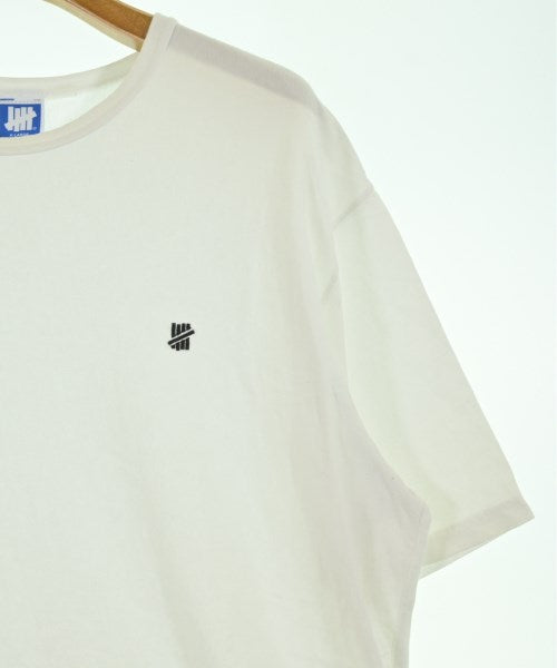 UNDEFEATED เสื้อยืด/เสื้อท็อปส์
