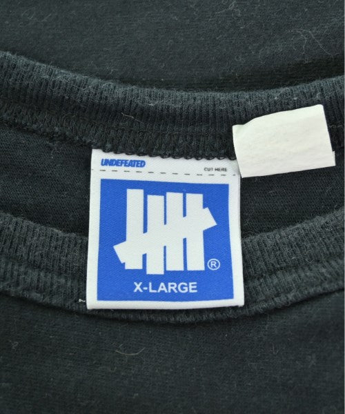 UNDEFEATED เสื้อยืด/เสื้อท็อปส์