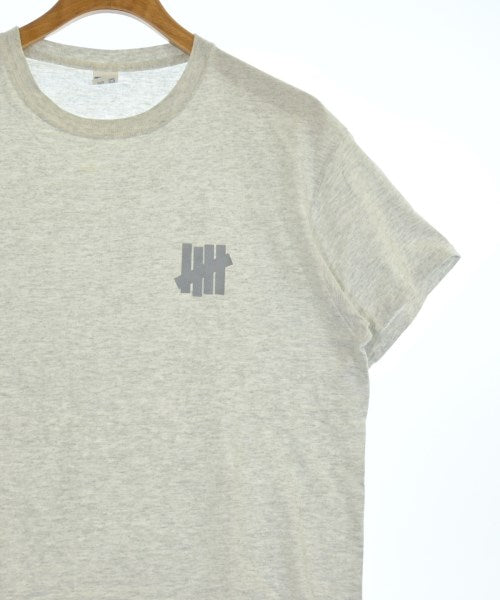UNDEFEATED เสื้อยืด/เสื้อท็อปส์