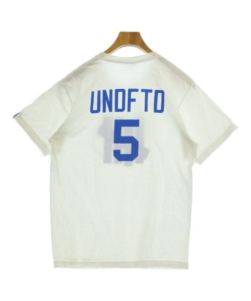 UNDEFEATED เสื้อยืด/เสื้อท็อปส์