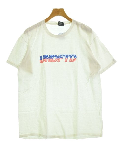 UNDEFEATED เสื้อยืด/เสื้อท็อปส์