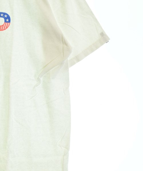 UNDEFEATED เสื้อยืด/เสื้อท็อปส์