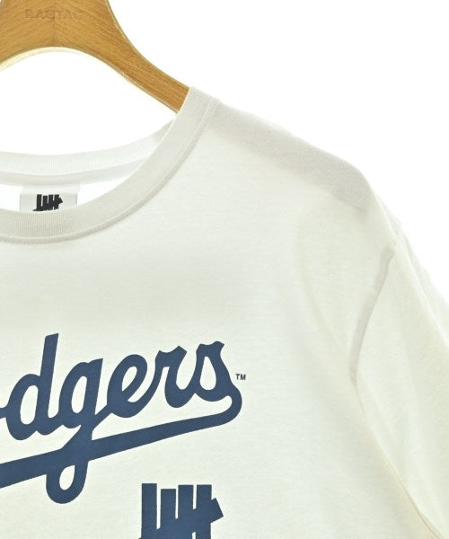 UNDEFEATED เสื้อยืด/เสื้อท็อปส์