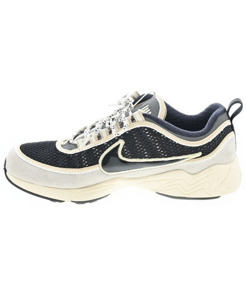 UNDEFEATED รองเท้าผ้าใบ