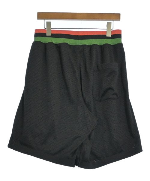 UNDEFEATED กางเกงขาสั้น