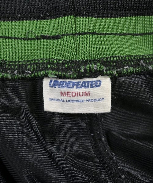 UNDEFEATED กางเกงขาสั้น