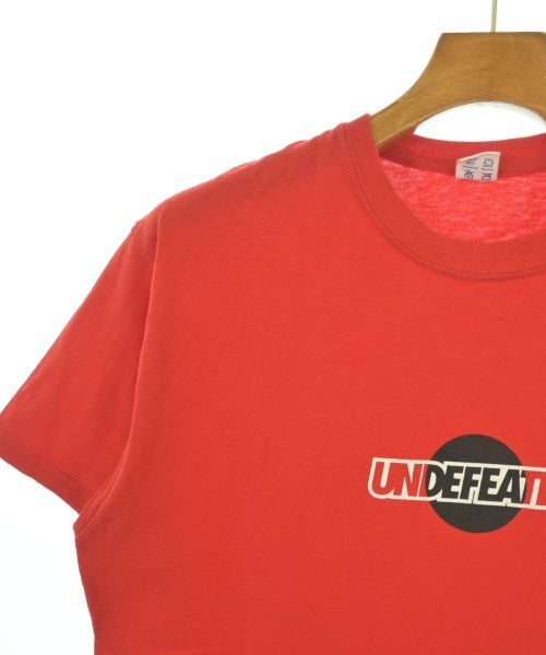 UNDEFEATED เสื้อยืด/เสื้อท็อปส์