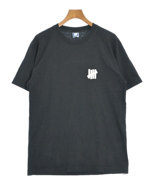 UNDEFEATED เสื้อยืด/เสื้อท็อปส์