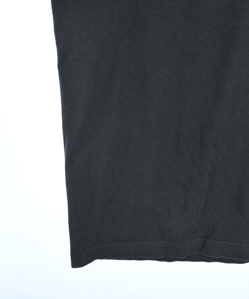 UNDEFEATED เสื้อยืด/เสื้อท็อปส์