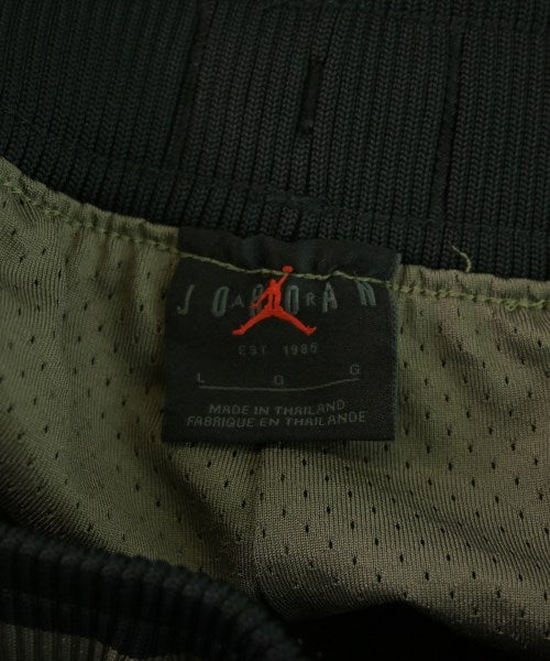 UNDEFEATED กางเกงขาสั้น