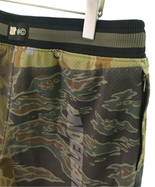 UNDEFEATED กางเกงขาสั้น