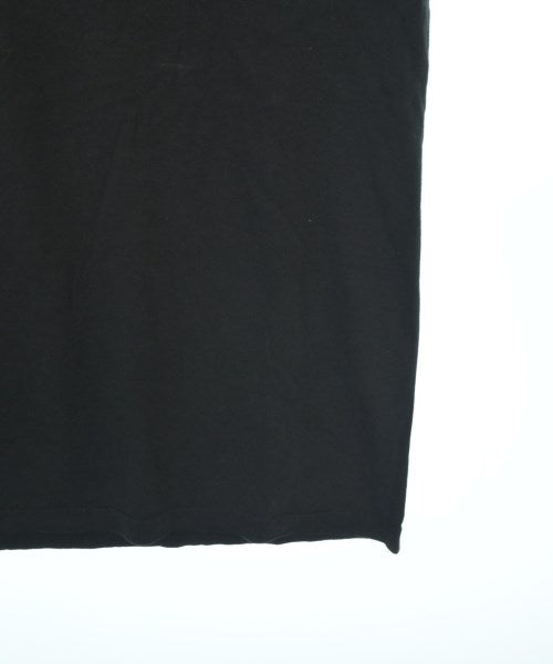 UNDEFEATED เสื้อยืด/เสื้อท็อปส์