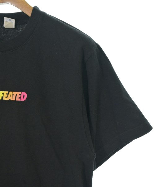 UNDEFEATED เสื้อยืด/เสื้อท็อปส์