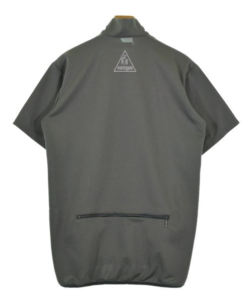 montage เสื้อยืด/เสื้อท็อปส์