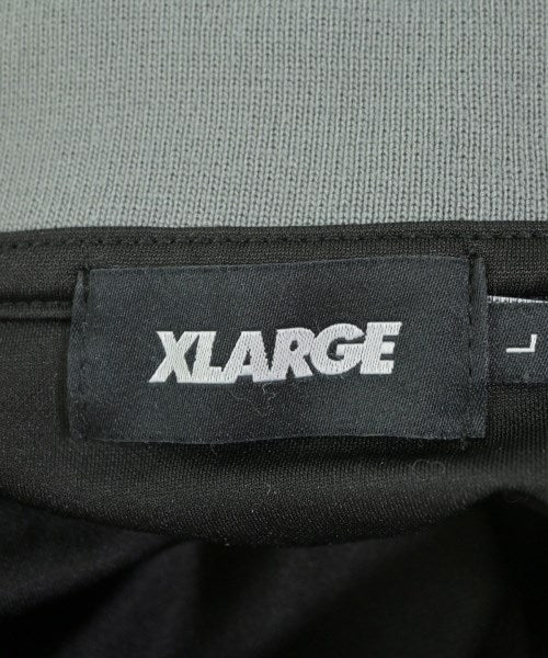 X-LARGE เสื้อยืด/เสื้อท็อปส์