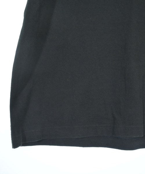 C.E เสื้อยืด/เสื้อท็อปส์