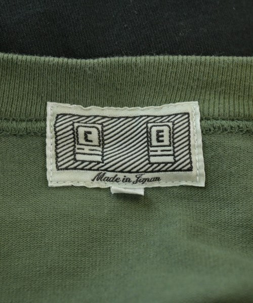 C.E เสื้อยืด/เสื้อท็อปส์