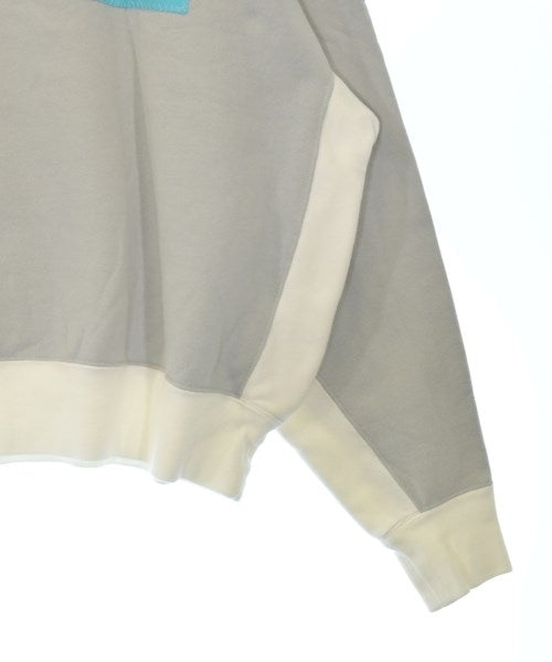 C.E เสื้อสเวตเตอร์