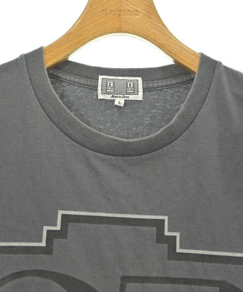 C.E เสื้อยืด/เสื้อท็อปส์