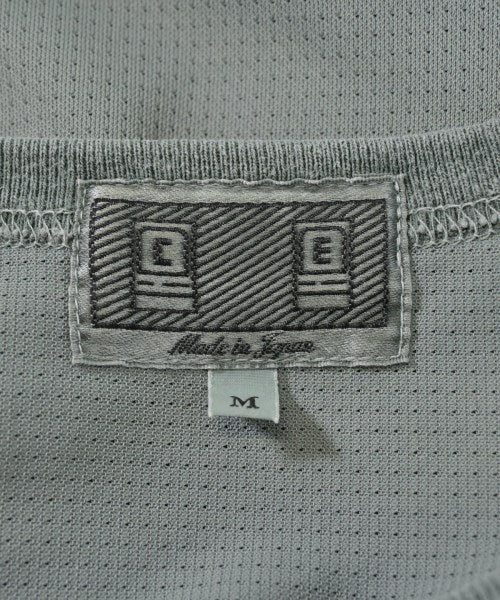 C.E เสื้อยืด/เสื้อท็อปส์