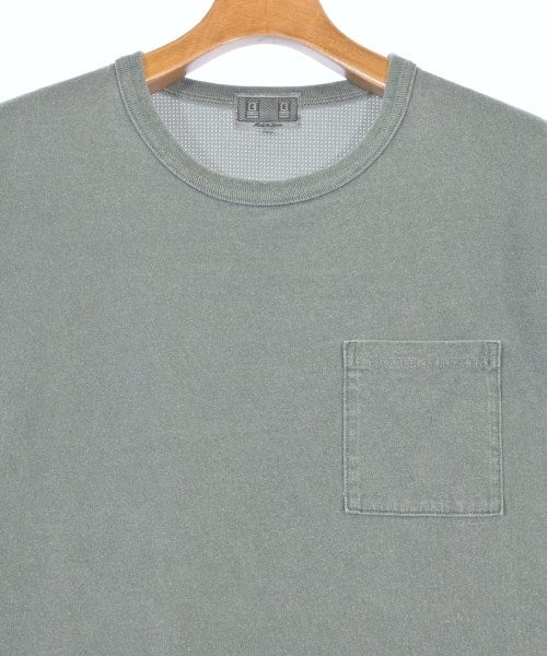 C.E เสื้อยืด/เสื้อท็อปส์