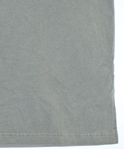 C.E เสื้อยืด/เสื้อท็อปส์