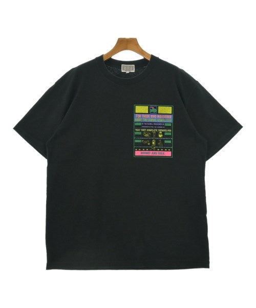 C.E เสื้อยืด/เสื้อท็อปส์