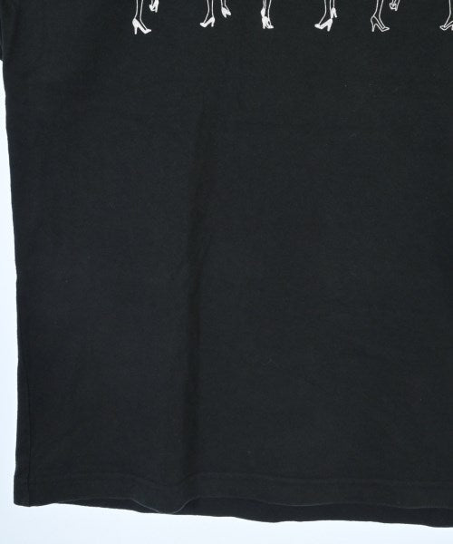 C.E เสื้อยืด/เสื้อท็อปส์