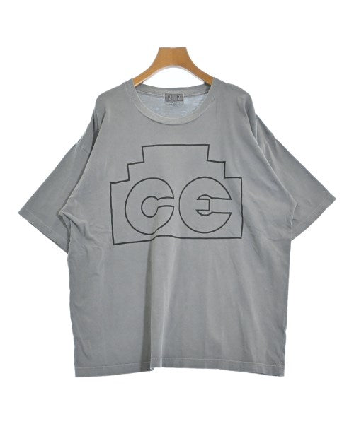 C.E เสื้อยืด/เสื้อท็อปส์