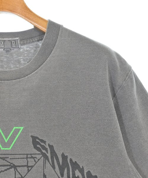 C.E เสื้อยืด/เสื้อท็อปส์