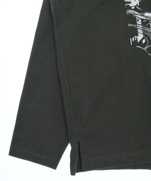 C.E เสื้อยืด/เสื้อท็อปส์