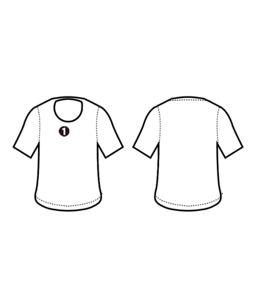 C.E เสื้อยืด/เสื้อท็อปส์