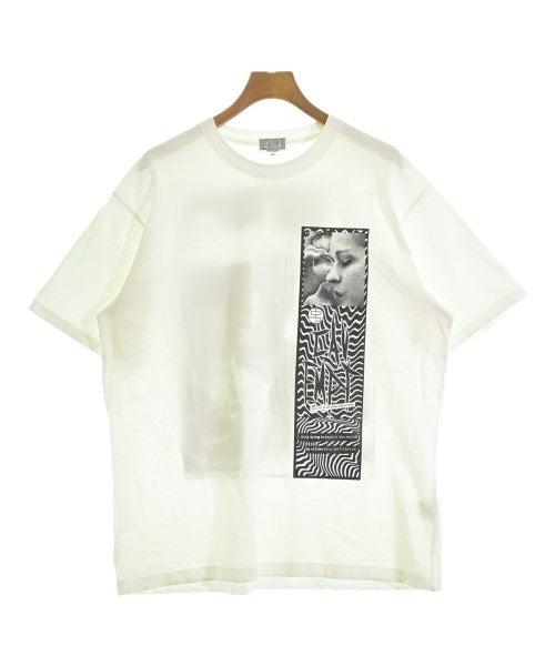 C.E เสื้อยืด/เสื้อท็อปส์
