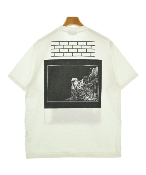 C.E เสื้อยืด/เสื้อท็อปส์