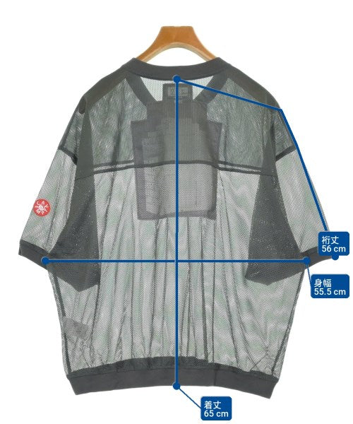 C.E เสื้อยืด/เสื้อท็อปส์