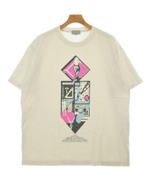 C.E เสื้อยืด/เสื้อท็อปส์