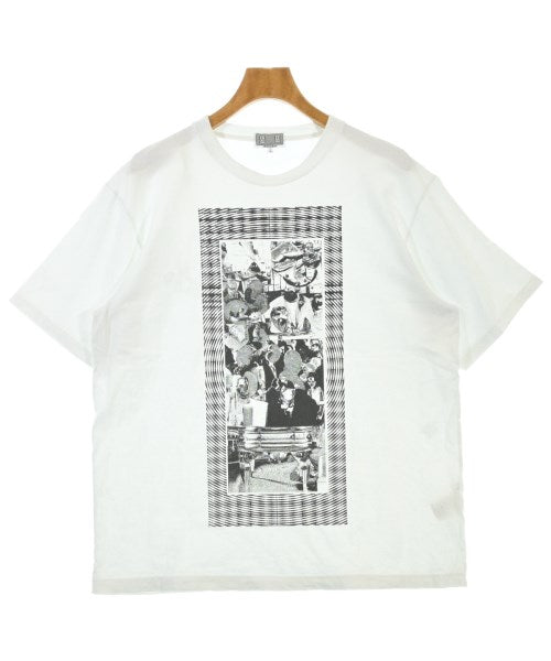 C.E เสื้อยืด/เสื้อท็อปส์