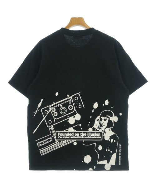C.E เสื้อยืด/เสื้อท็อปส์