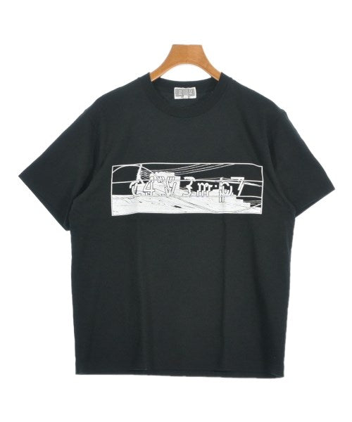 C.E เสื้อยืด/เสื้อท็อปส์