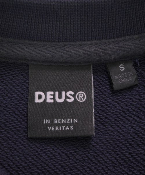 Deus ex Machina เสื้อสเวตเตอร์