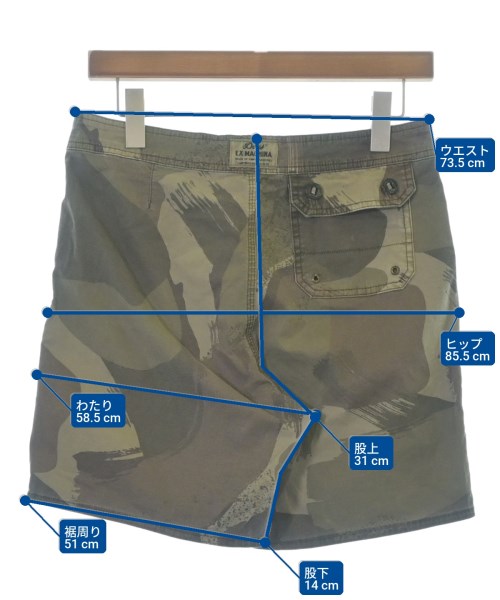 Deus ex Machina กางเกงขาสั้น