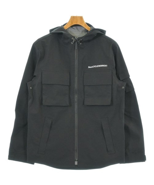 Deus ex Machina เสื้อพาร์กาภูเขา