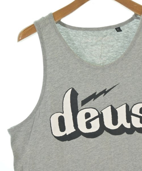 Deus ex Machina เสื้อกล้าม